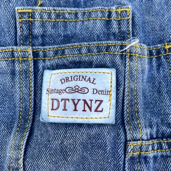 SOLD Vintage Jrs. Denim Overall Shorts Size - Picture 2 of 4